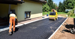 Асфальтирование тротуаров в Соли-Илецке - цена от 3646 руб. в ТротуарнаяПлитка